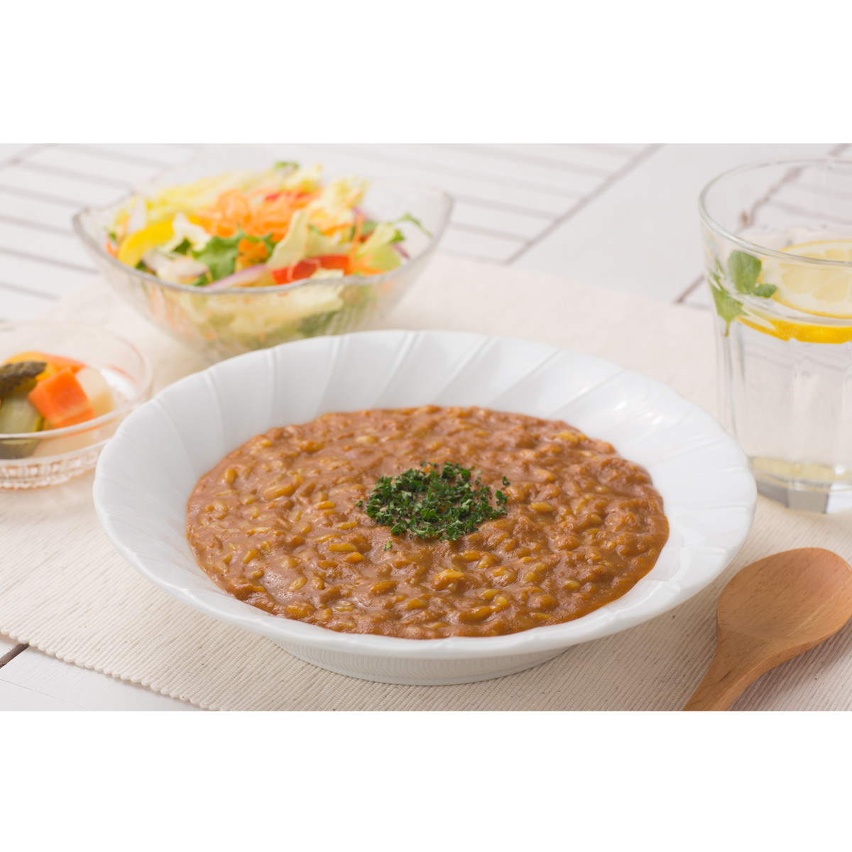 長期保存 レトルト そのまんまOKカレー 中辛 〔300g×30袋〕【北海道・沖縄県・離島 配送不可】