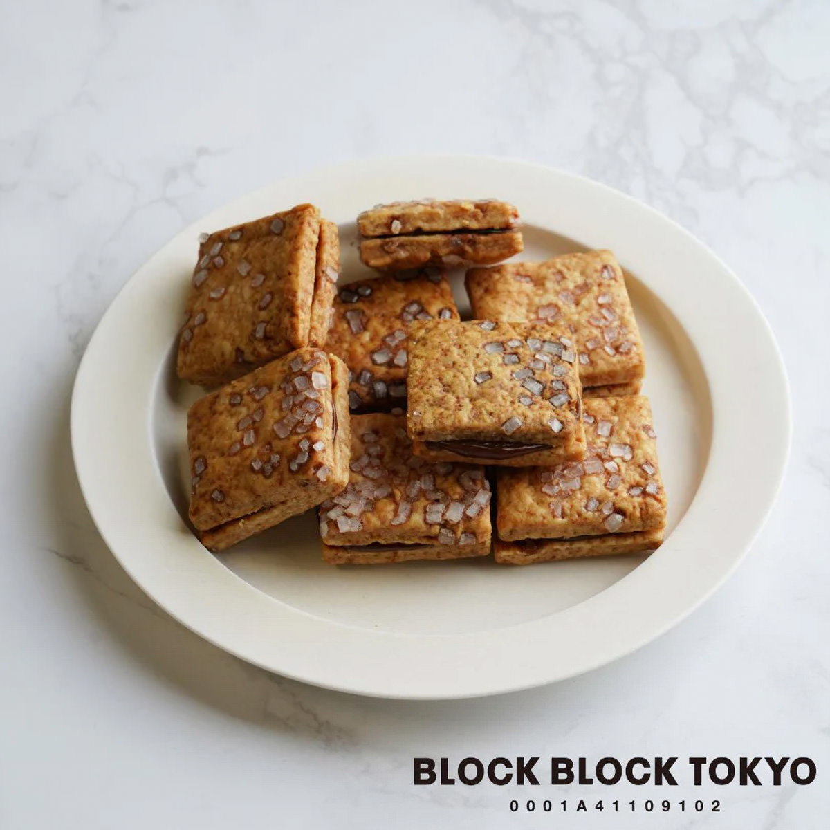 バスクチーズクッキー キャラメル〔8個〕