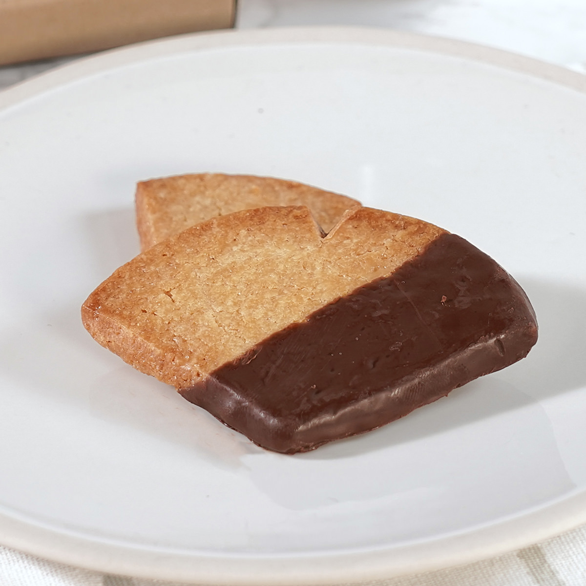 白金プラチナサブレ ショコラ〔4個〕