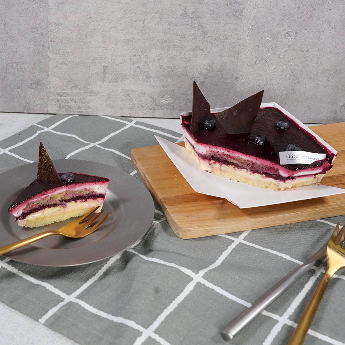 スイーツボックス 白金ティラミス ブルーベリー〔底95mm×95mm×高さ40mm〕