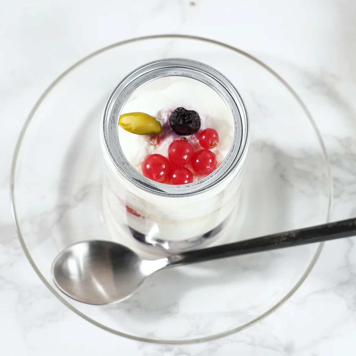 白金ショートケーキ缶 ベリー〔4個〕