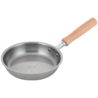 千歳鉄製フライパン（16cm）