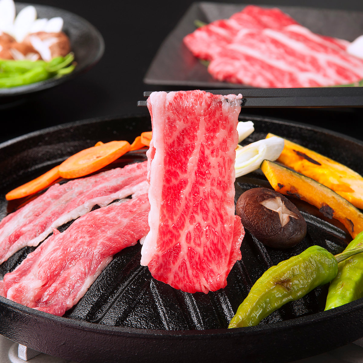 高橋畜産食肉　山形牛 バラ肉スライス すき焼き・焼肉用 〔350g〕