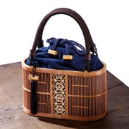 駿河竹千筋細工 受け継がれる繊細な技 〈 葵 〉小・手提げ籠　｜　駿河竹千筋細工協同組合・静岡県