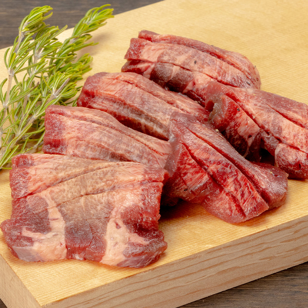 牛タン丸ごと一本 塩麹熟成 〔240g〕