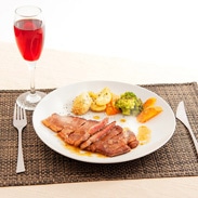 山形牛サーロインロース　ステーキ用〔200g×5枚〕［沖縄・離島 配送不可］