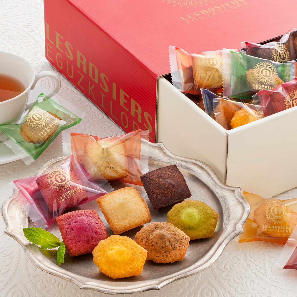銀座京橋 レ ロジェ エギュスキロール 銀座プチガトー 〔フィナンシェ3種各7､マドレーヌ3種各7〕【沖縄県・離島 配送不可】