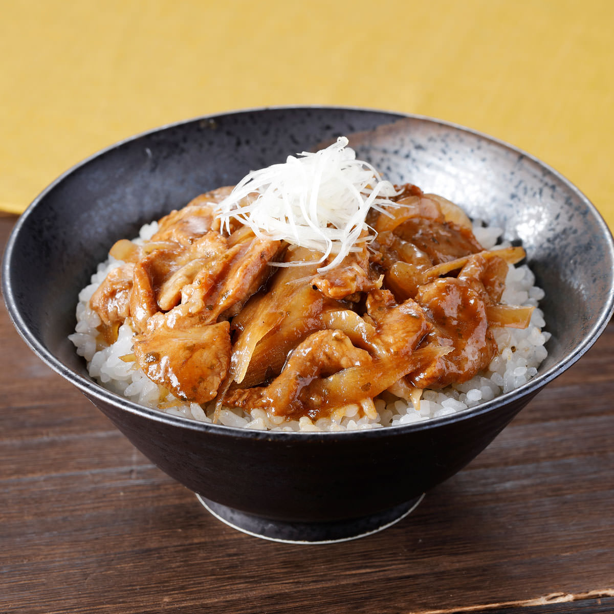 鈴なり 国産豚めしの具 〔130g×4〕