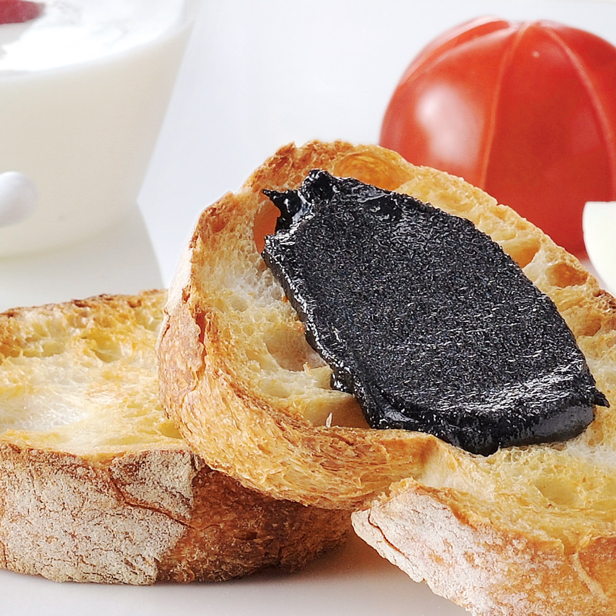 薬売りのねり黒ごま（はちみつ入り） 6個 箱入 〔125g×6〕