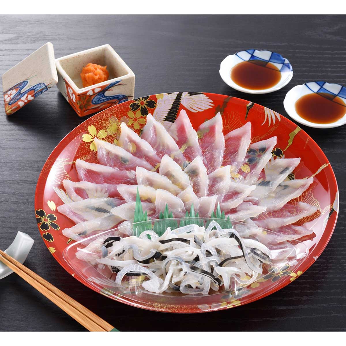 とらふく刺身セット 約2人前 〔とらふぐ刺身(22cm皿)40g、とらふぐ皮20g、ふくポン酢10g×2、もみじおろし10g×2〕