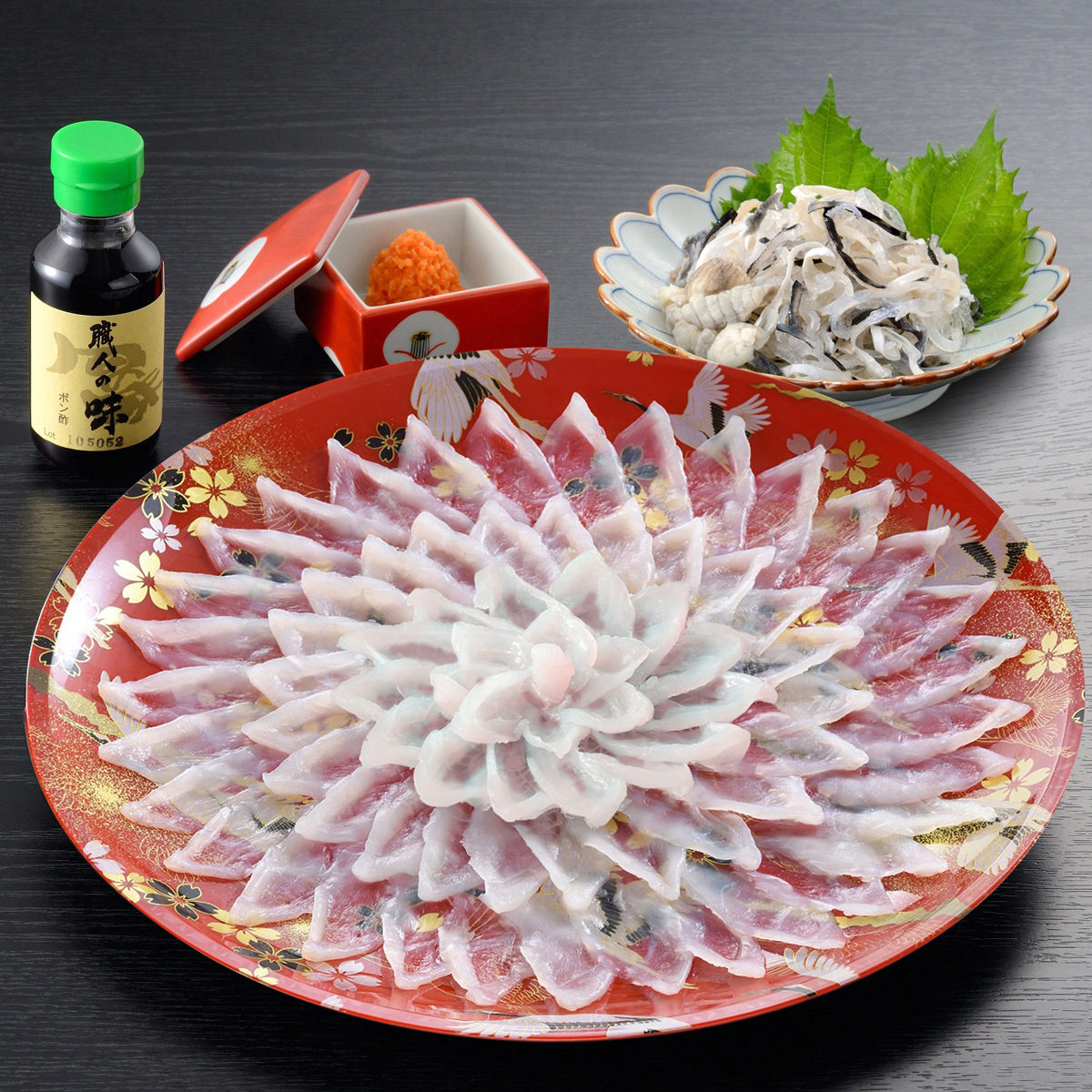 とらふく刺身セット 約4、5人前 〔とらふぐ刺身120g、とらふぐ皮60g、ふくポン酢100ml、もみじおろし10×4〕