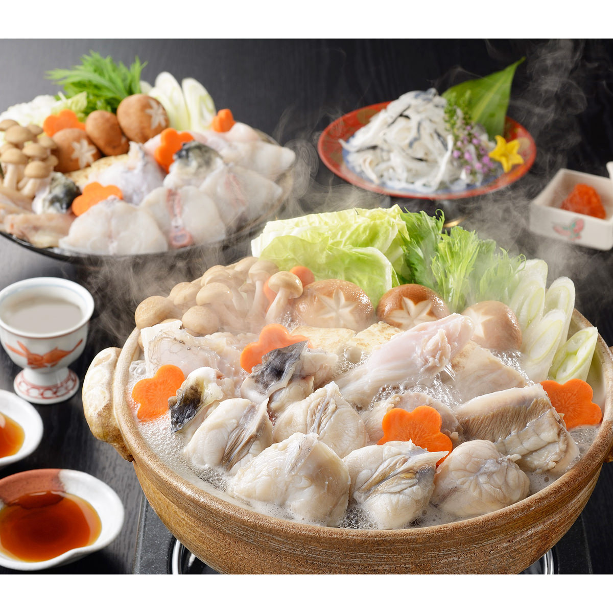 とらふくちり鍋 セット 約4人前 〔とらふぐちり300g×2、とらふぐ皮60g、ふく醤油、もみじおろし〕