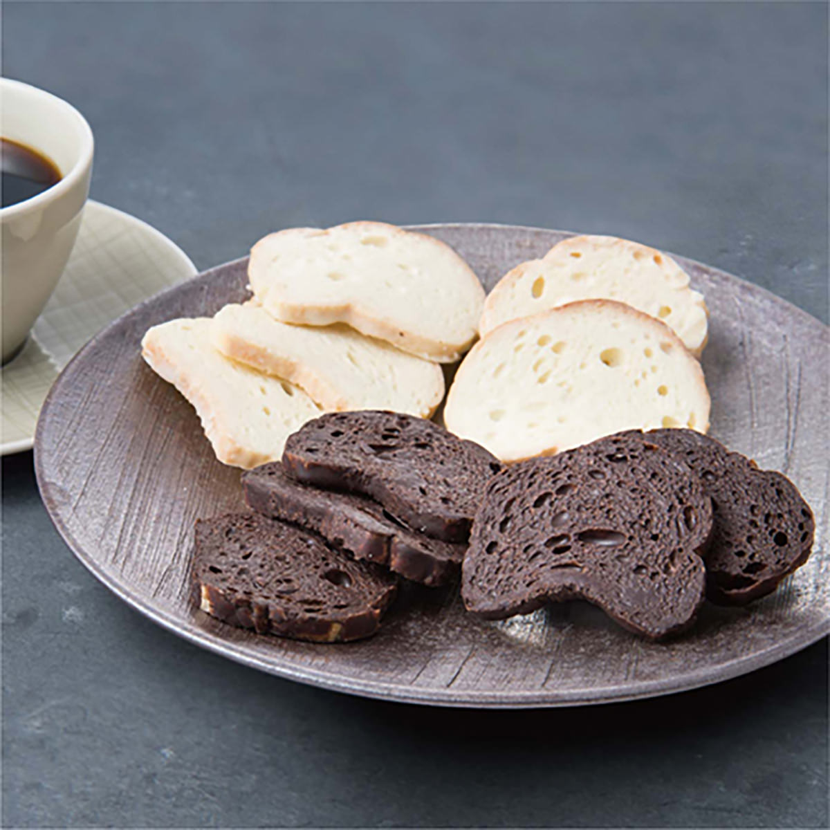 ミヤビパン ラスク 2種詰め合わせ 〔ホワイト×12・ビター×12〕