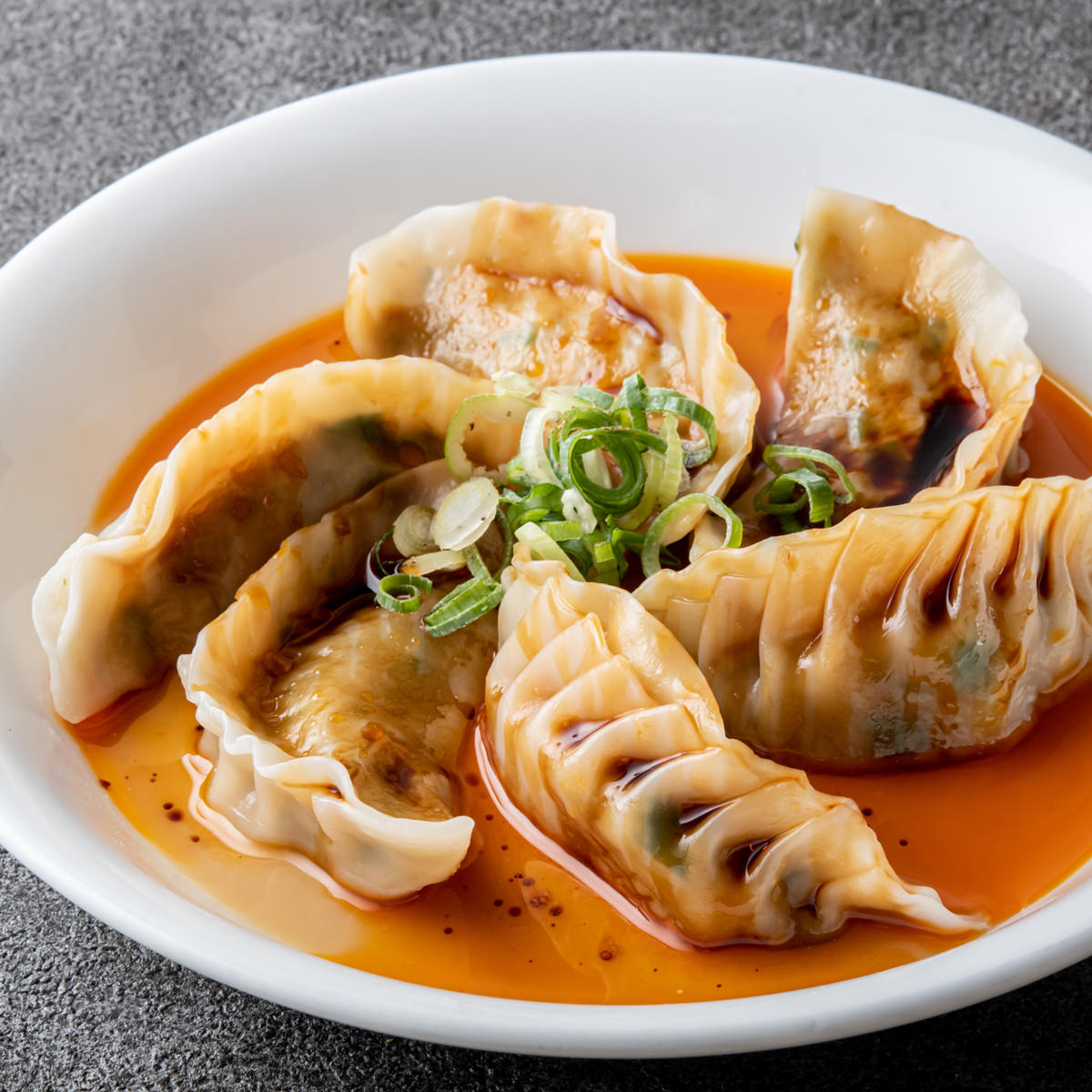 想吃担担面 手包み餃子30個 お試し四川ゴマソース付き 〔手包み餃子15個×2、四川ゴマソース50g×1〕