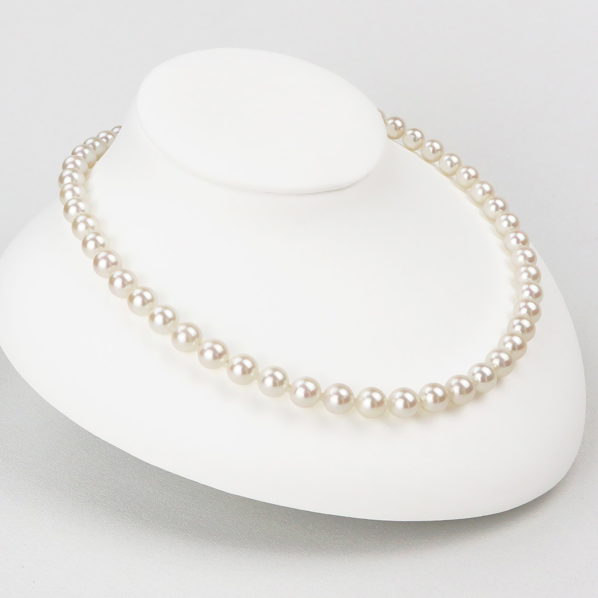 花珠認定真珠 7.5-8.0mm フォーマルパールネックレス ケース付 〔レングス：39～43cm(クラスプ含む)〕
