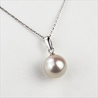 Seashore宇和島あこや真珠 花珠真珠 一粒 ペンダント〔チェーン(小豆チェーン)：最長40cm〕