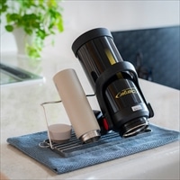 すっきり暮らす ジャグボトルスタンド 〔使用時サイズ：約36.0×13.0×高さ11.5cm、重量：約0.34kg〕【沖縄県・離島 配送不可】