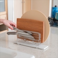 まな板＆包丁スタンド 〔本体サイズ：約30.0×8.2×高さ12.5cm、重量：約0.51kg〕【沖縄県・離島 配送不可】