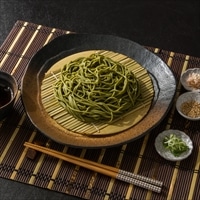 清流利賀そば 清流茶そば 簡易段ボール箱セット 〔清流利賀そば180g×2、清流茶そば180g×2〕