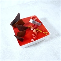 スイーツボックス 白金ミロワール フランボワーズ〔底95mm×95mm×高さ40mm〕