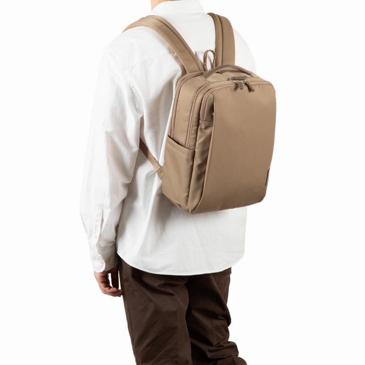 着用カット(05:ベージュ)