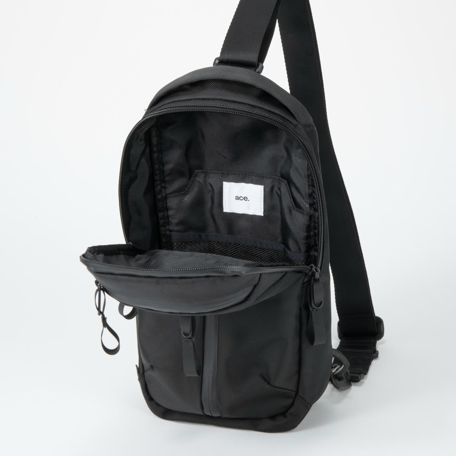 ace./エース ラグマスター2 ボディバッグ 耐水 8インチタブレット 17765 01:ブラック 8インチタブレット/6L