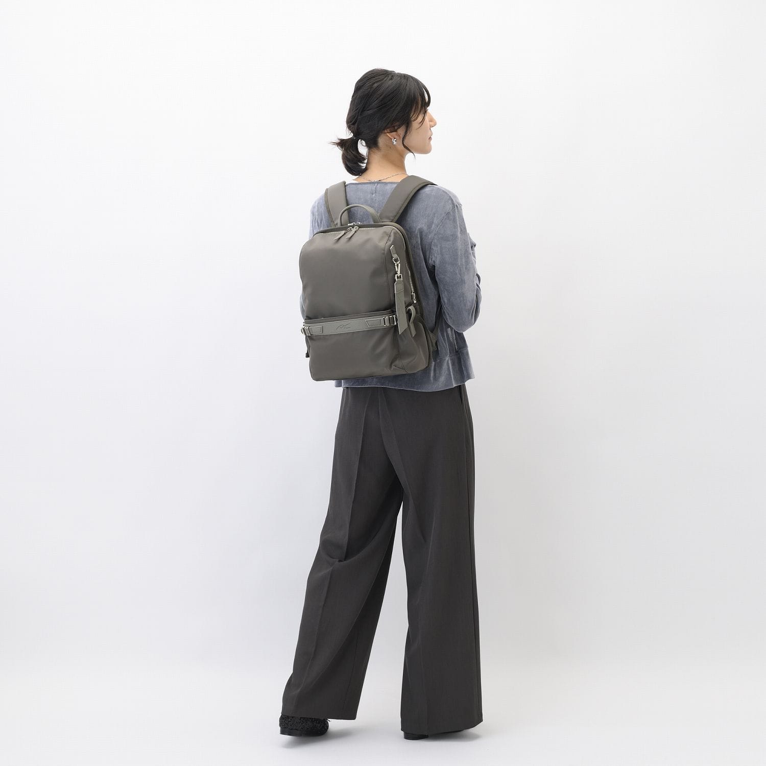 W&.Day/Night リッカノーツ スクエアリュック A4サイズ 14.0インチPC収納 19162 09:ダークグレー A4/14.0インチPC収納