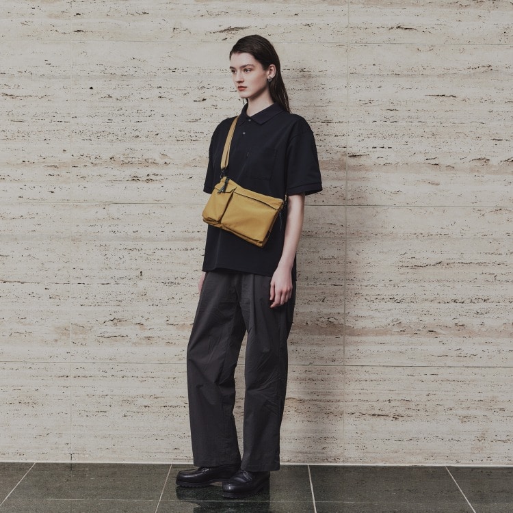 UNTRACK CITY/3LS サコッシュS 60372 05:マスタード サコッシュS