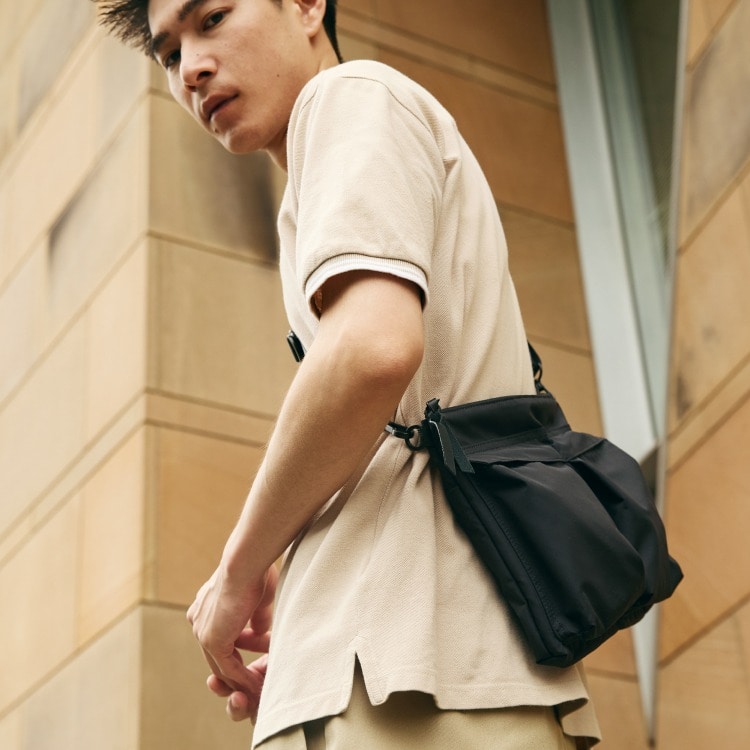 UNTRACK CITY/3LS サコッシュM 60373 01:ブラック サコッシュM