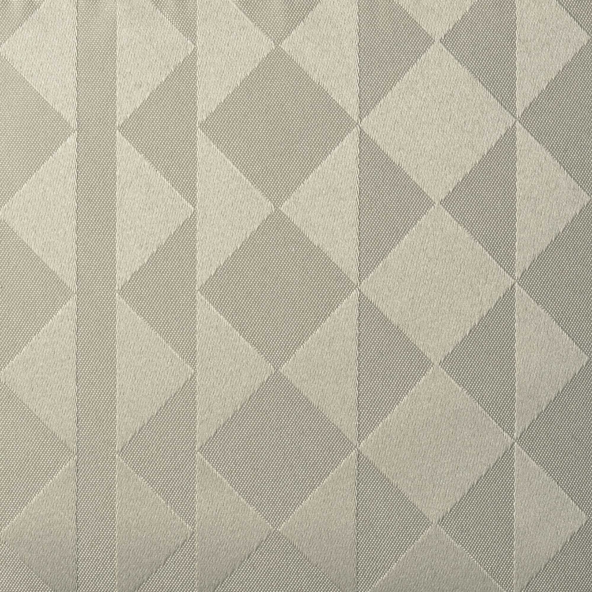 05：ライトベージュ