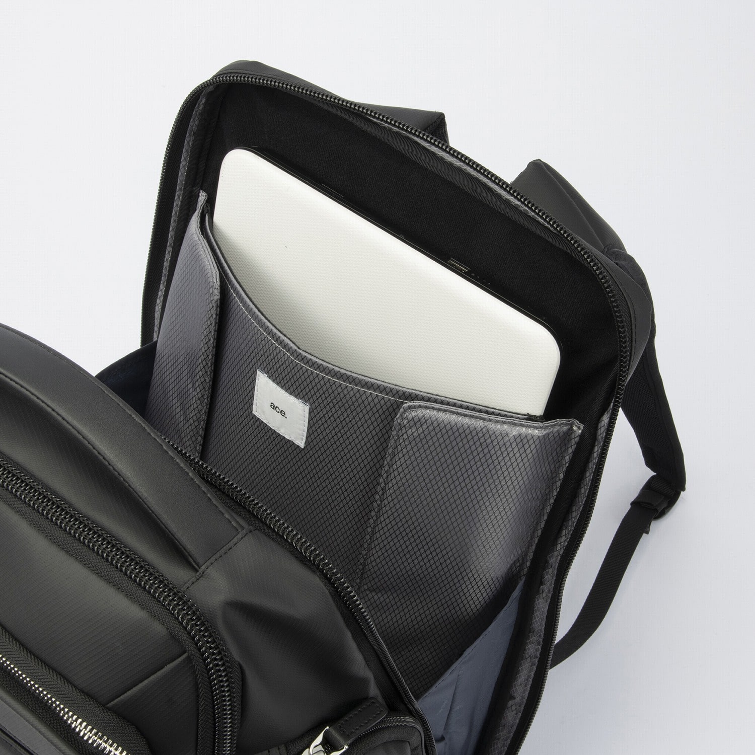 ace./エース EVL-4.0 10th LTD リュック 2気室 B4 15.6インチPC ビジネスバッグ 68953 03:ネイビー B4リュック/2気室/20L