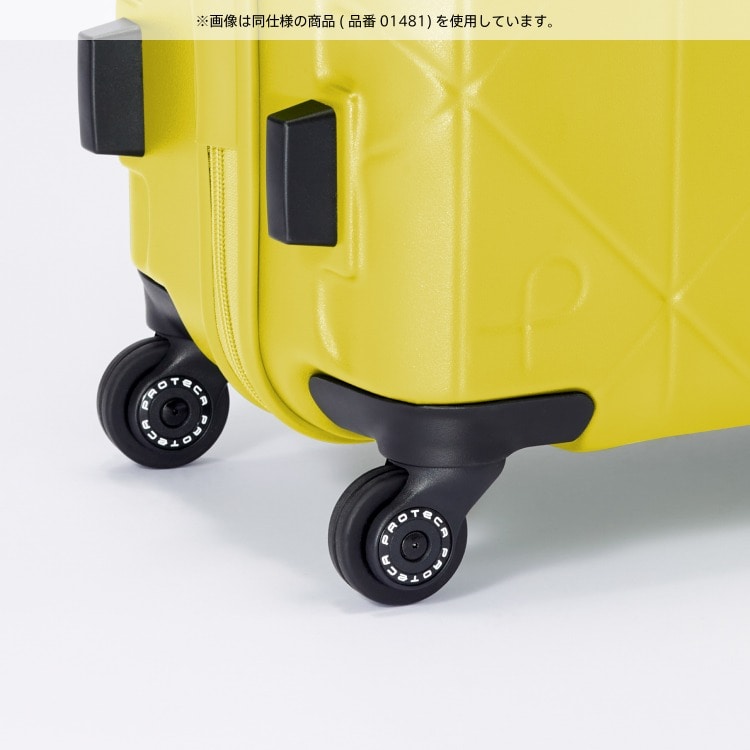 静かでなめらかな走行を実現した360度回転の4輪キャスターを搭載