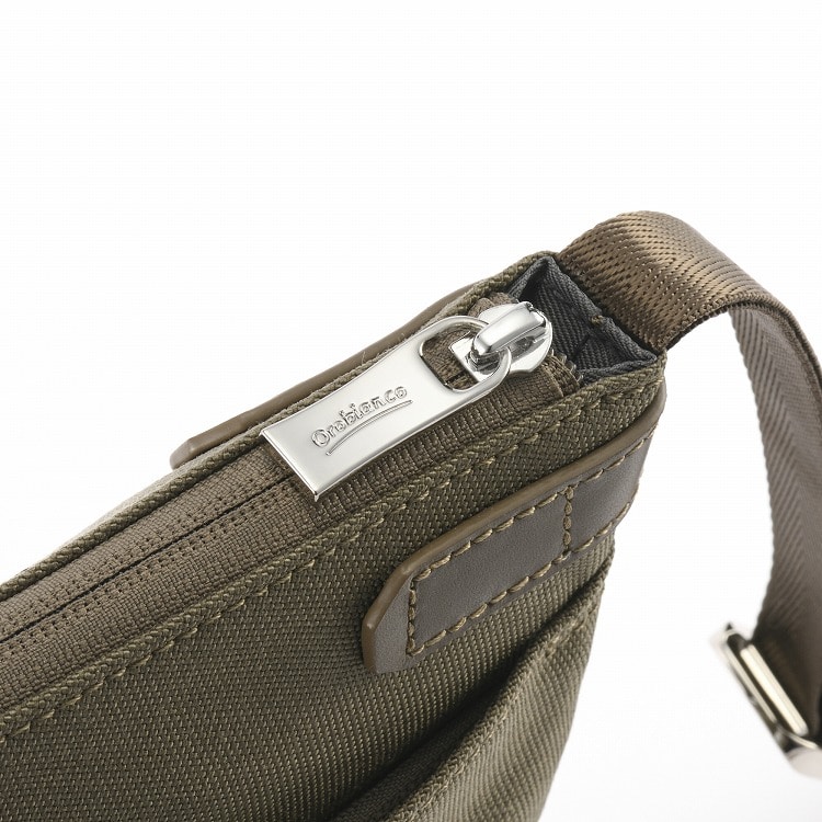 【セール価格】Orobianco/オロビアンコ ピオニエーレ ショルダーバッグ 92931 01:ブラック ショルダーバッグ ヨコ