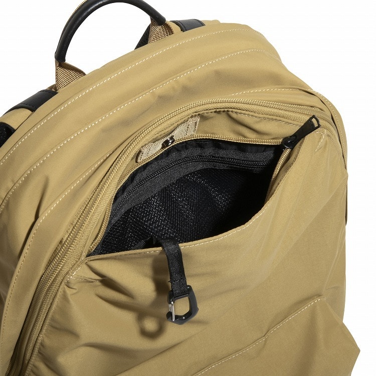 UNTRACK CITY/3LS デイパック Mサイズ 送料無料 60375 04:カーキ デイパックM