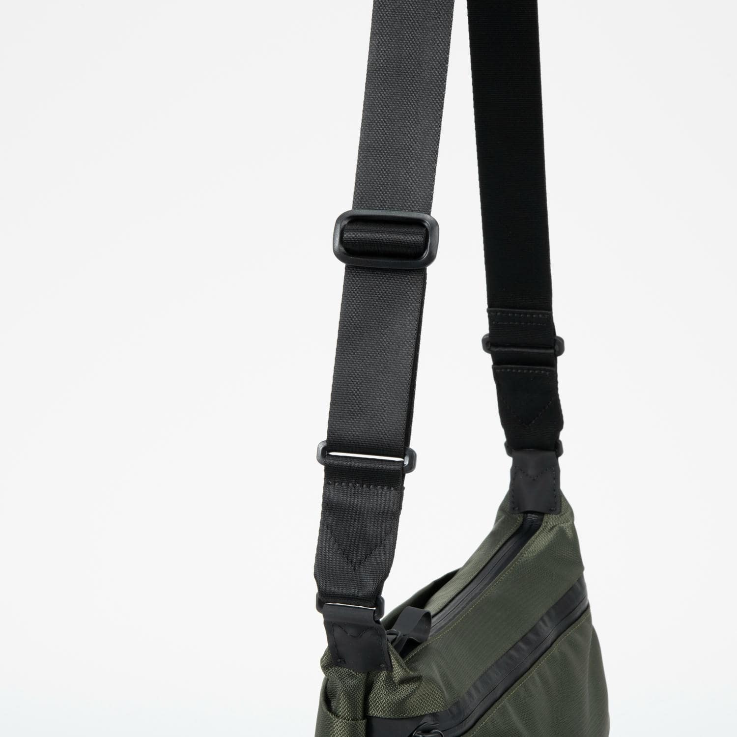 ace./エース ラグマスター2 ショルダーバッグ 耐水 B5ファイル 17766 04:カーキ B5ファイル/7L