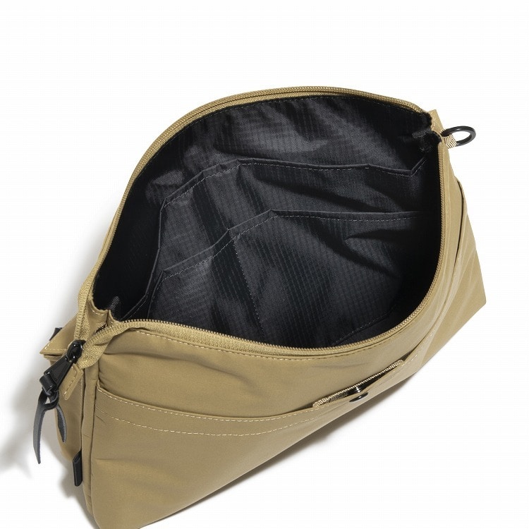 UNTRACK CITY/3LS サコッシュM 60373 05:マスタード サコッシュM