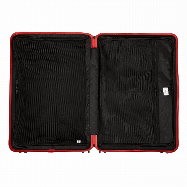 収納物が落ちないよう両面にファスナーの仕切りを採用