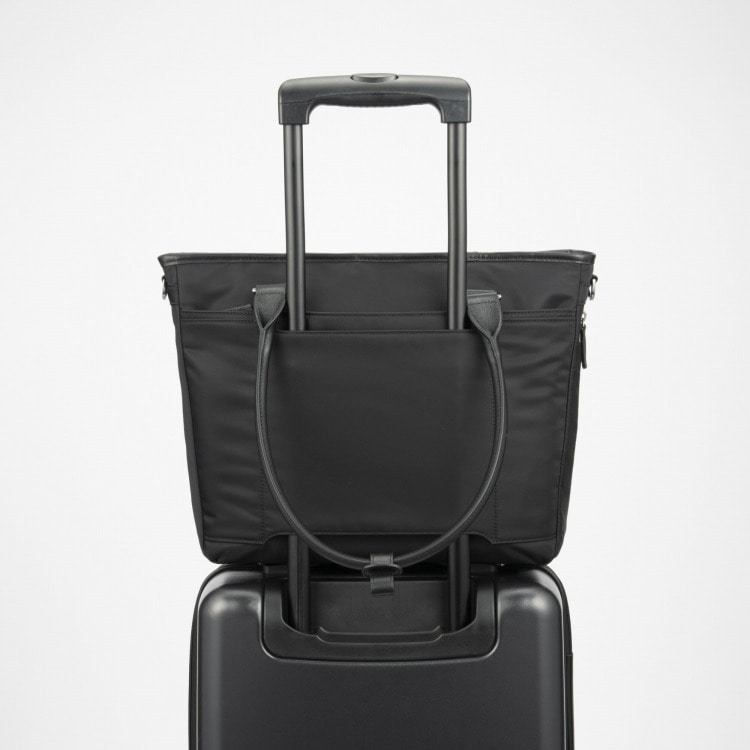 スーツケースとセットアップ可能