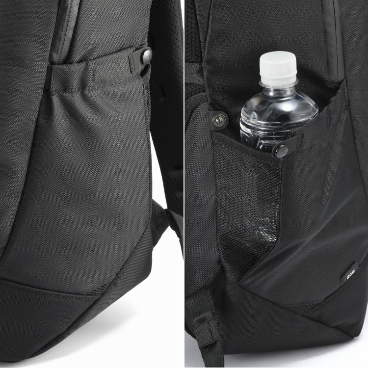 サイドポケットはボタンの付け外しでマチの拡張が可能