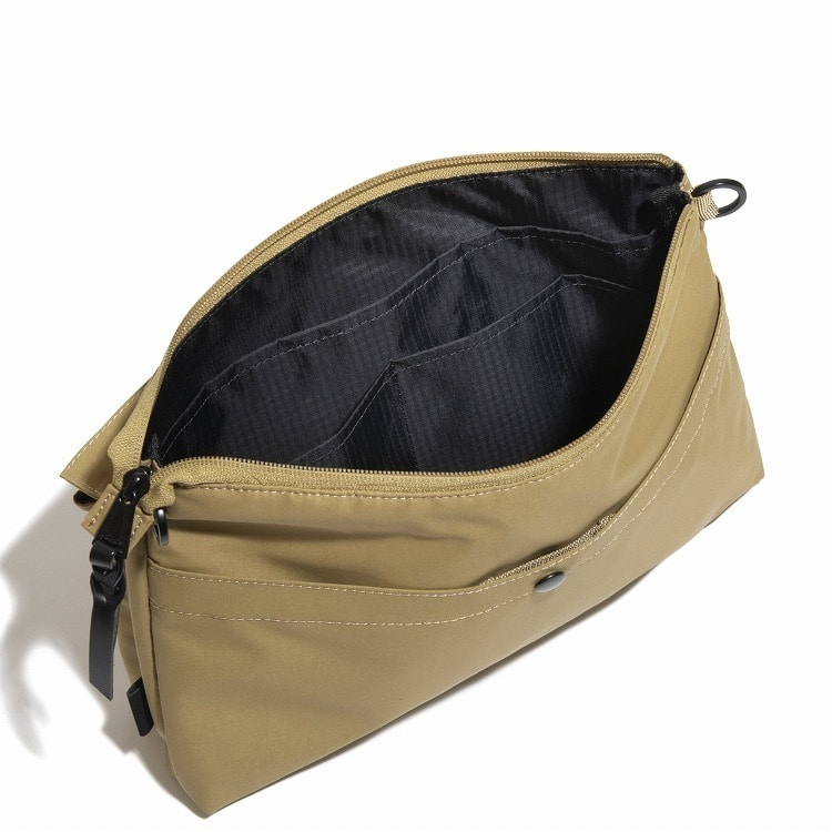 UNTRACK CITY/3LS サコッシュS 60372 01:ブラック サコッシュS