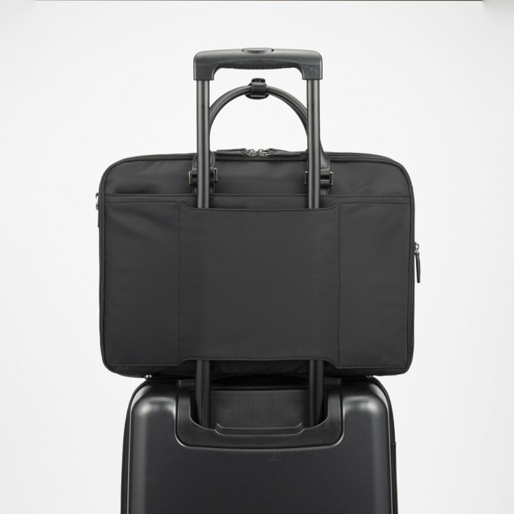 スーツケースとセットアップ可能