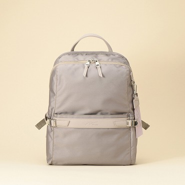 【セール価格】W&.Day/Night | リッカ スクエアリュック A4ジャストサイズ 11.0インチタブレット収納 | 11711