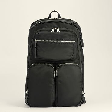 W&.Day/Night ミュッケ オーガナイズドリュック B4サイズ 15.6インチPC収納 大容量 送料無料 15577