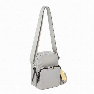 ace.／エース  HAyU フィカス ショルダーバッグ 縦型 19101