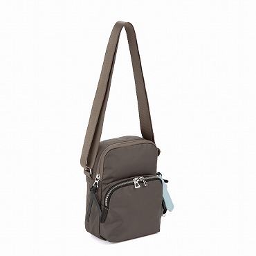 ace.／エース  HAyU フィカス ショルダーバッグ 縦型 19101