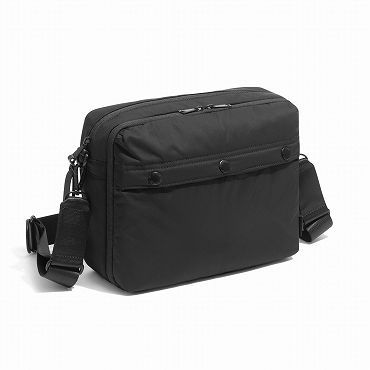 UNTRACK CITY DS ショルダーバッグ 6L ２気室 60392