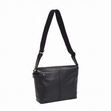 ultima TOKYO／ウルティマ トーキョー バート ショルダーバッグ ヨコ型 送料無料 70112