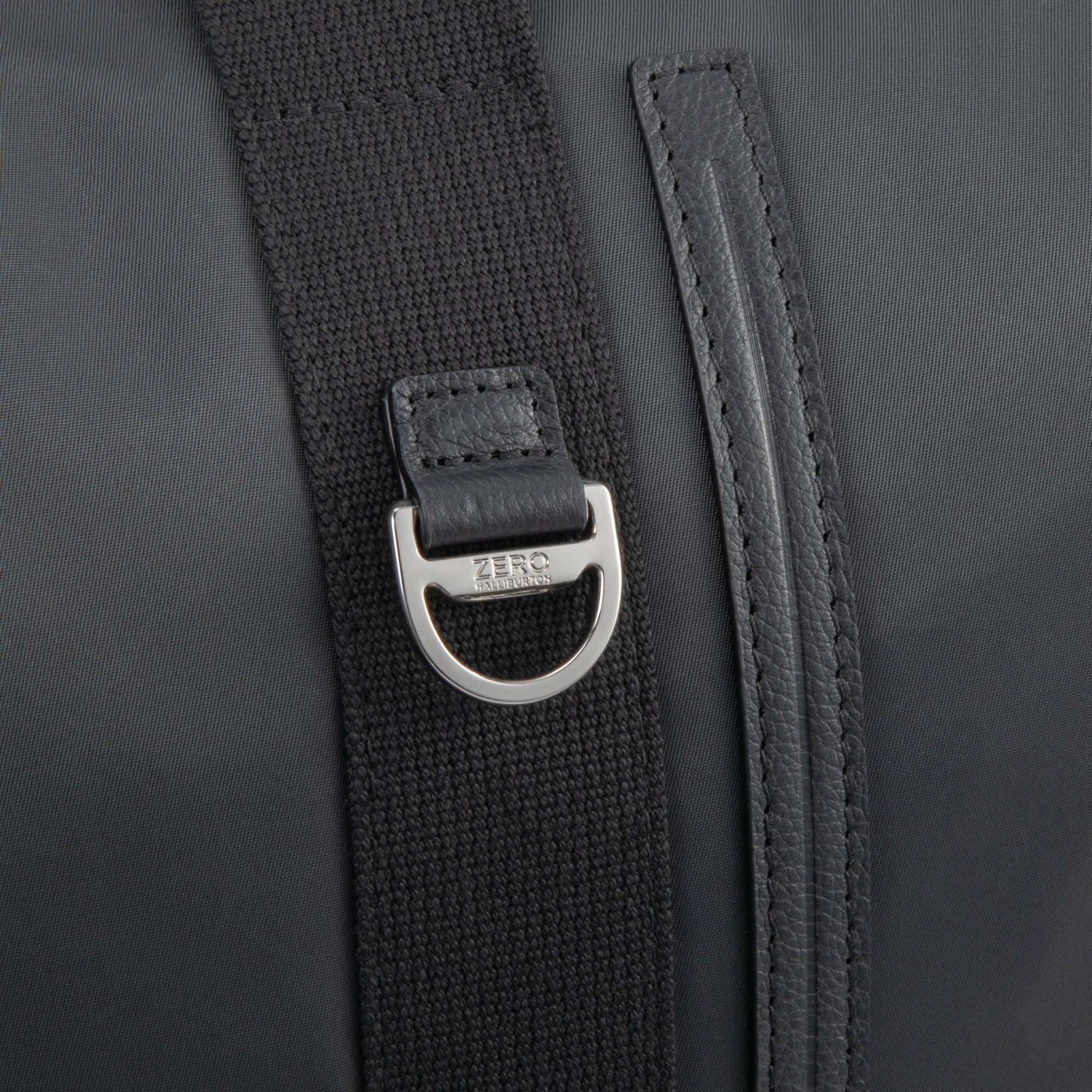 【ゼロハリバートン】UE Collection カジュアルバッグ トートバッグ Tote Bag A4 81755 01:ブラック トートバッグ