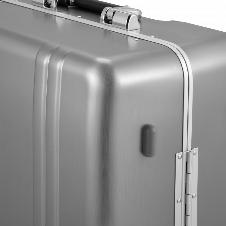【ゼロハリバートン】 Classic Lightweight F/クラシックライトウェイト フレームタイプ スーツケース 預け入れ Check-In-L Travel Case 72L 送料無料 81612 05:ヘアラインシルバー 72L