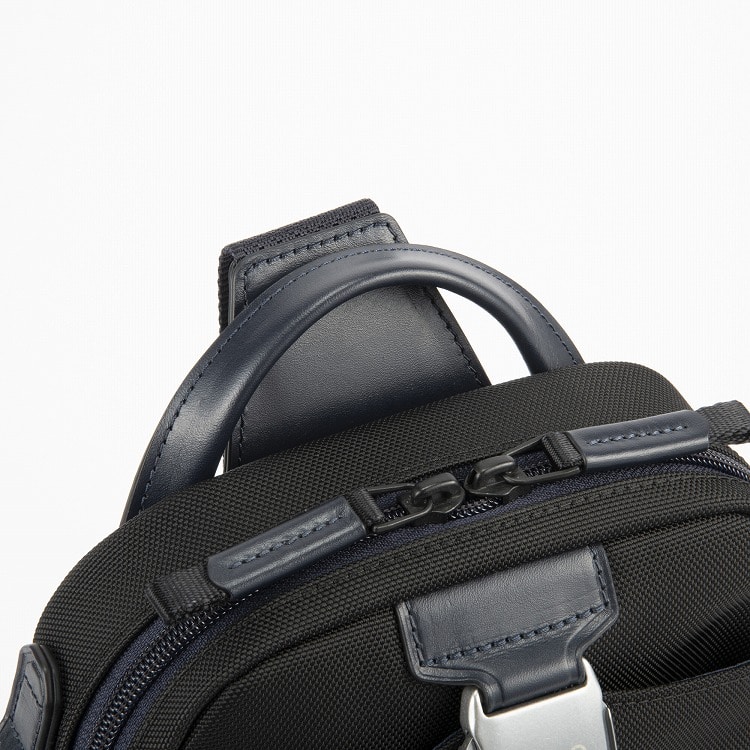 ゼロハリバートン】ZERO ZLM／ショルダーバッグ ビジネスバッグ